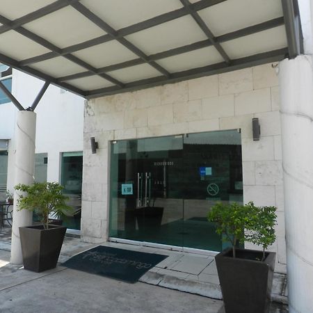 Hotel Santo Domingo Express Villahermosa Extérieur photo