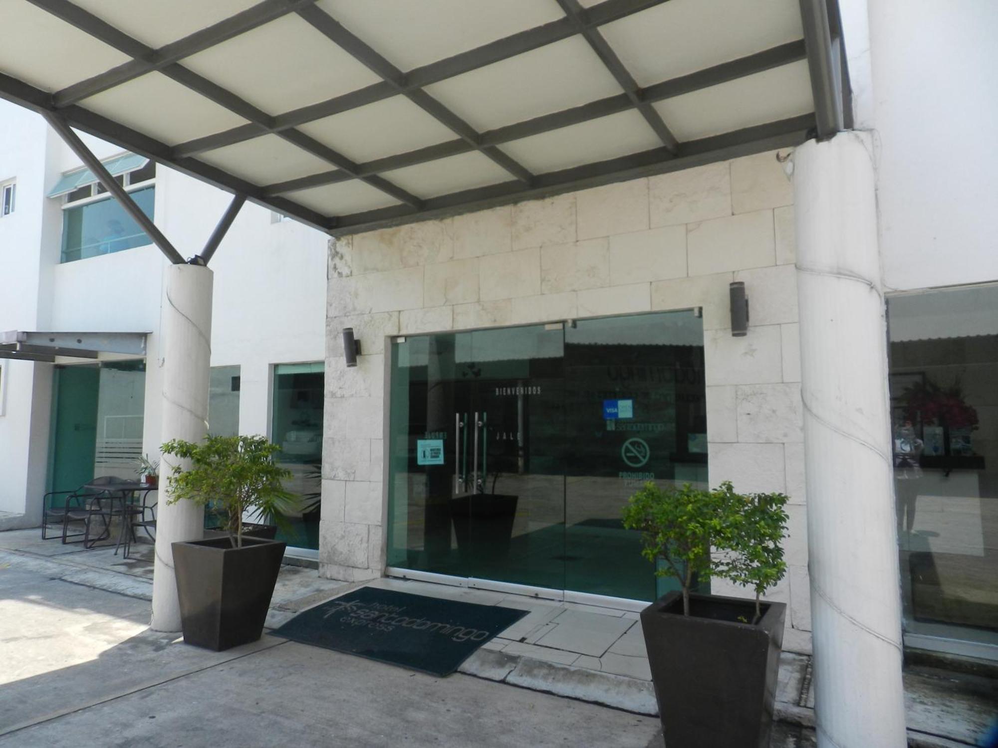 Hotel Santo Domingo Express Villahermosa Extérieur photo